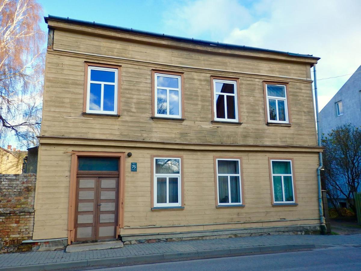 Uliha Apartamenti Liepaja Exterior photo